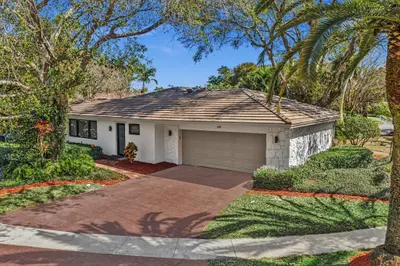 3111 N 52nd Avenue, Hollywood – sold