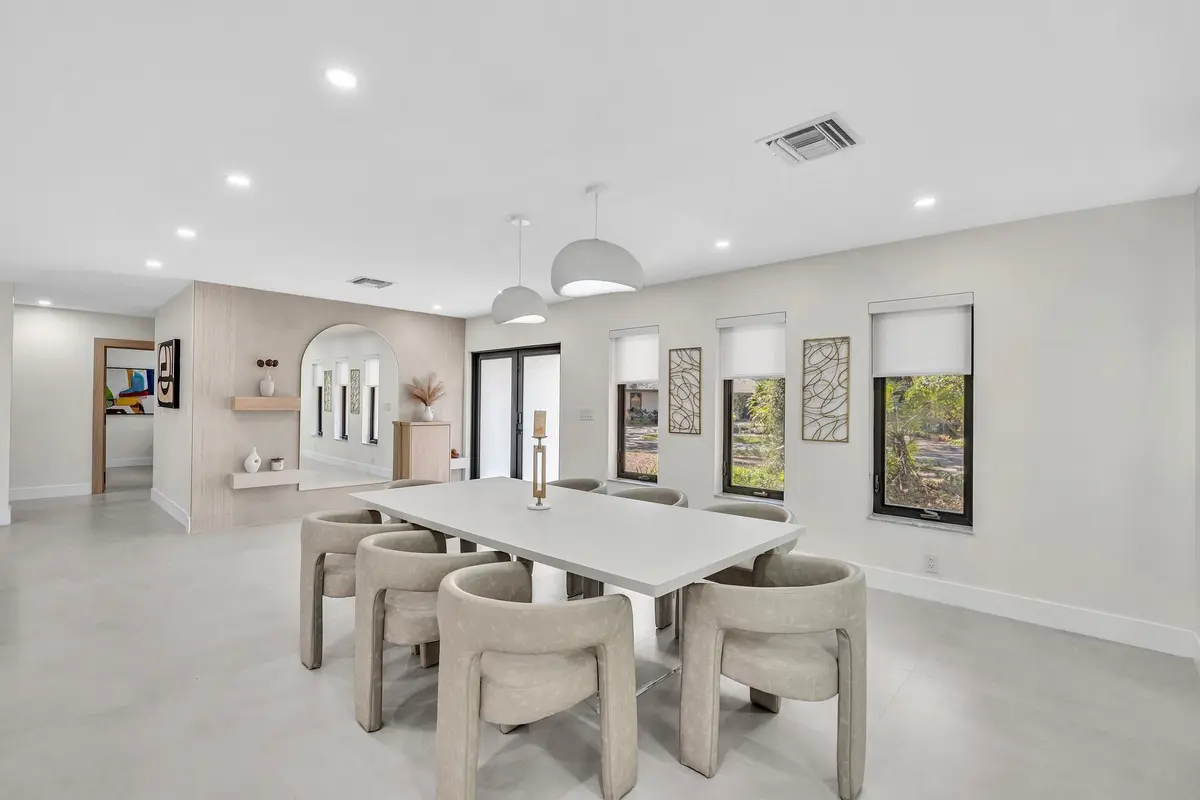 Photo 8 at 3111 N 52nd Avenue, Hollywood