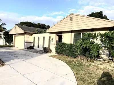 4602 Norfolk Island Pine Drive, Tamarac – sold