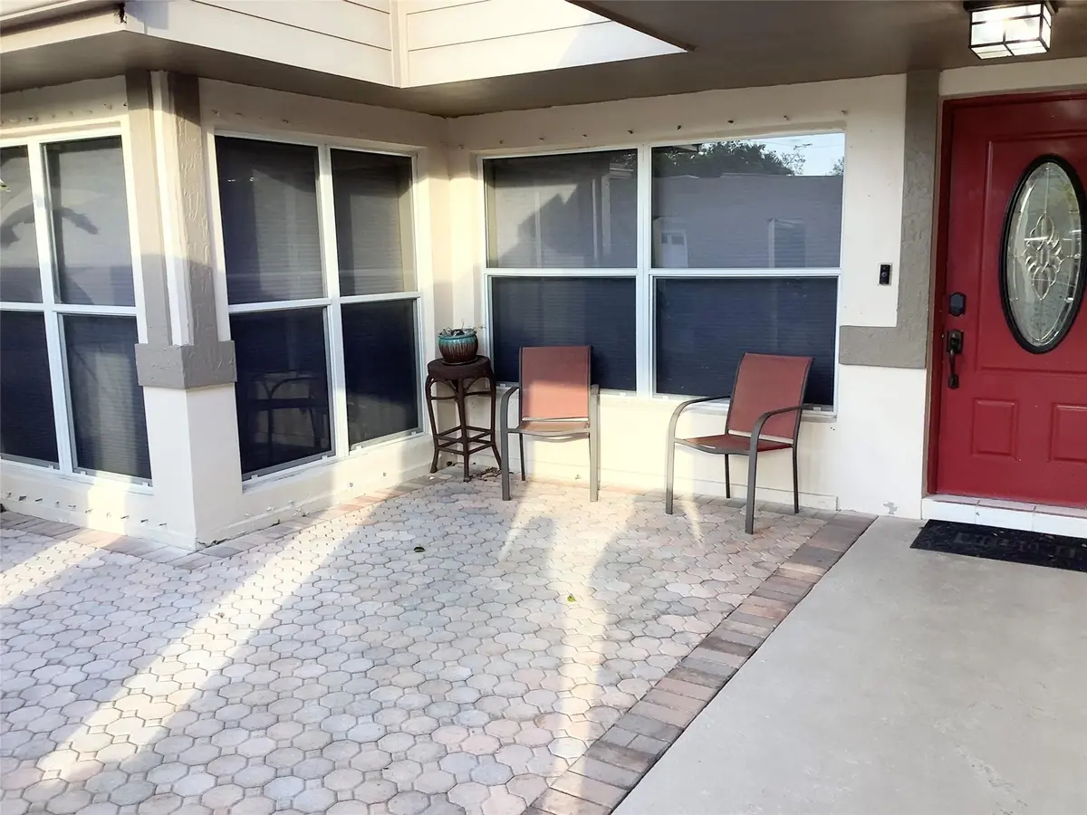 Photo 4 at 4602 Norfolk Island Pine Drive, Tamarac