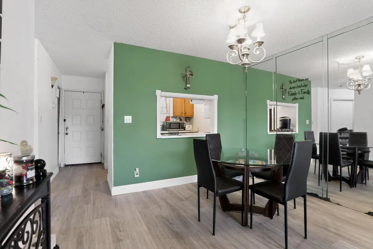 Photo 4 at 11477 NW 39th Court 307-1, Coral Springs