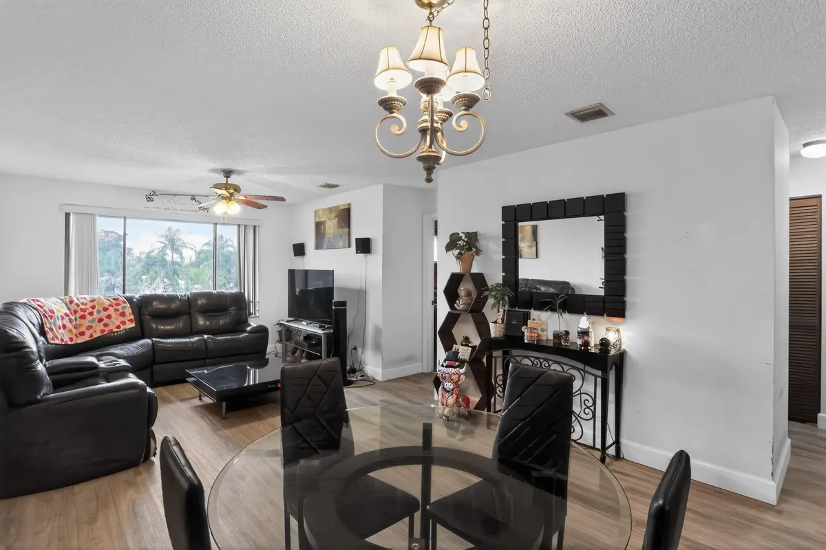 Photo 6 at 11477 NW 39th Court 307-1, Coral Springs