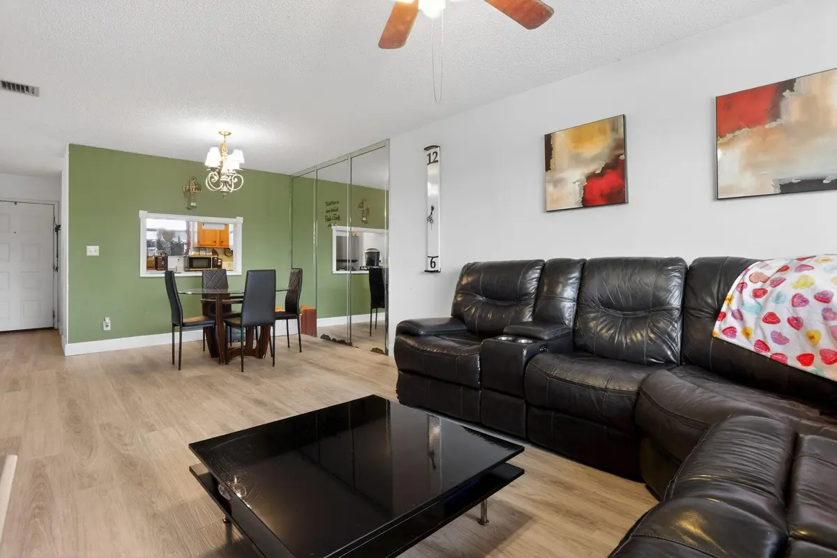 Photo 8 at 11477 NW 39th Court 307-1, Coral Springs