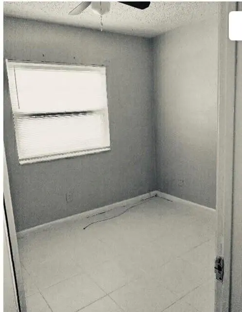 Photo 5 at 439 NW 18TH Avenue, Fort Lauderdale