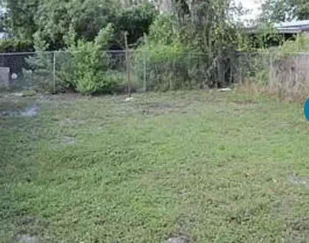 Nice sized yard! at 439 NW 18TH Avenue, Fort Lauderdale