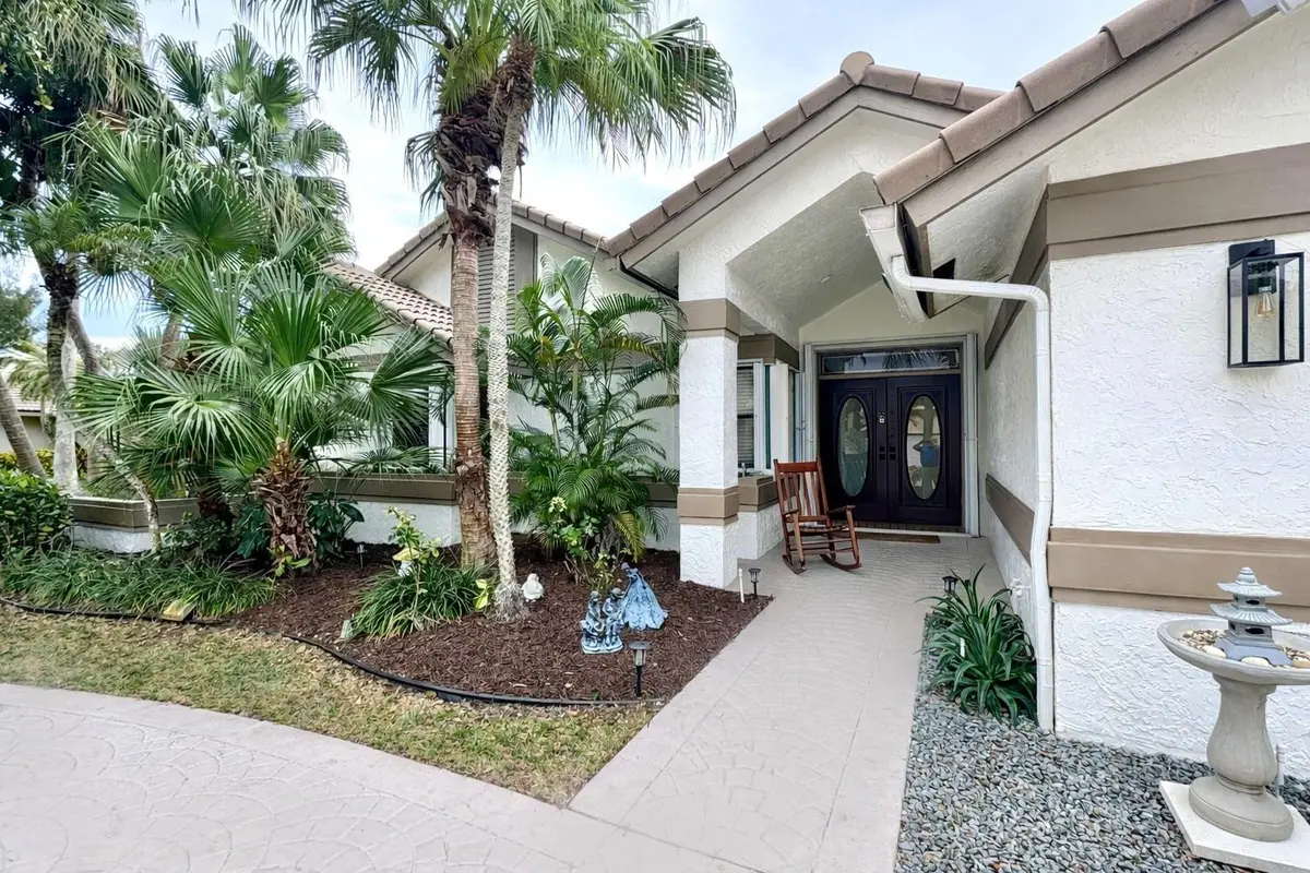 Photo 3 at 8330 Black Olive Drive, Tamarac