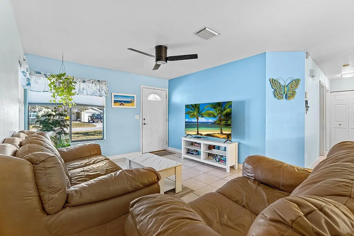 Photo 6 at 1085 24th Place, Vero Beach