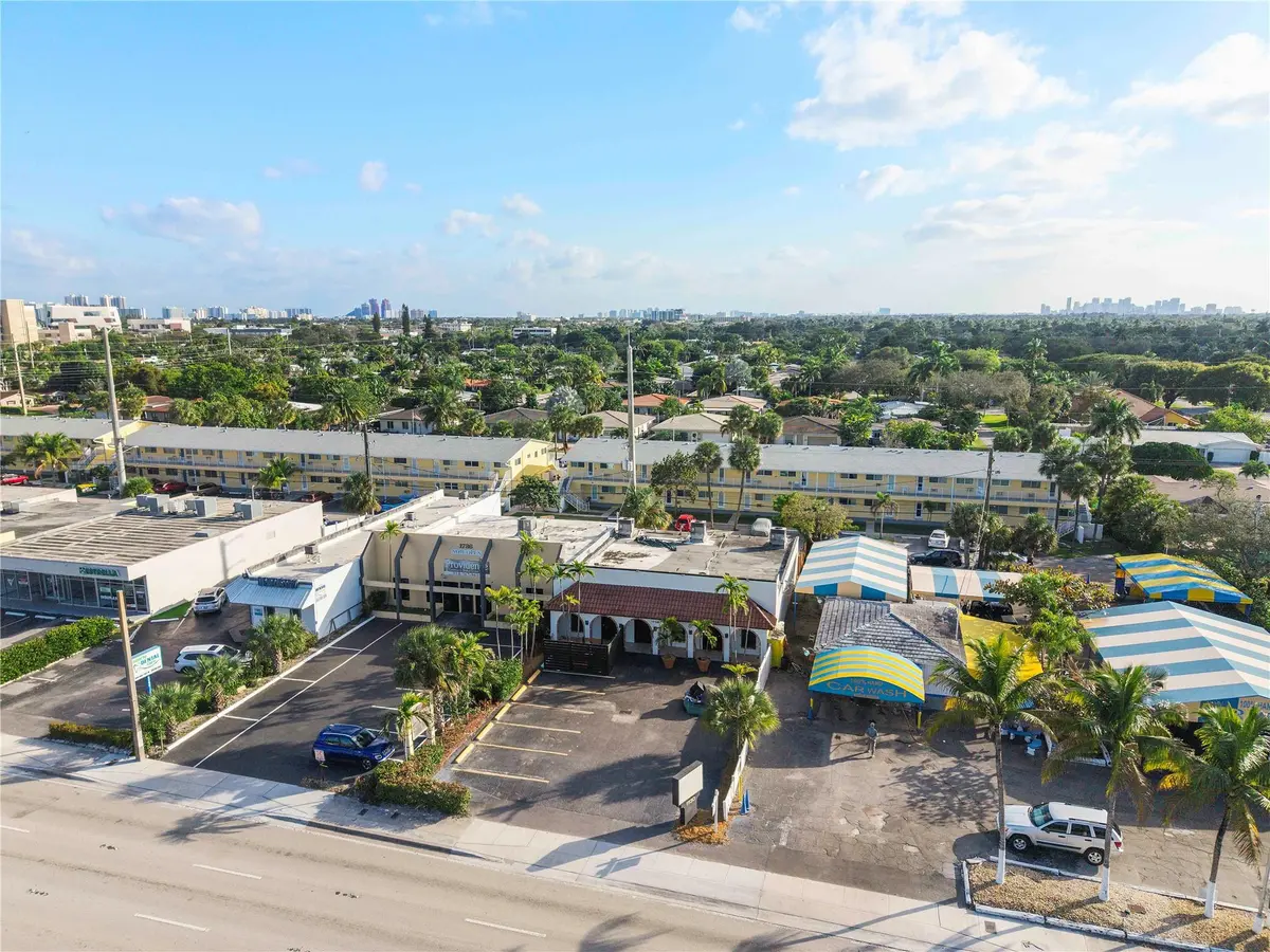 Photo 4 at 1730 E Commercial Boulevard, Fort Lauderdale