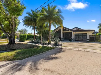 2430 NE 49th Street, Lighthouse Point – sold