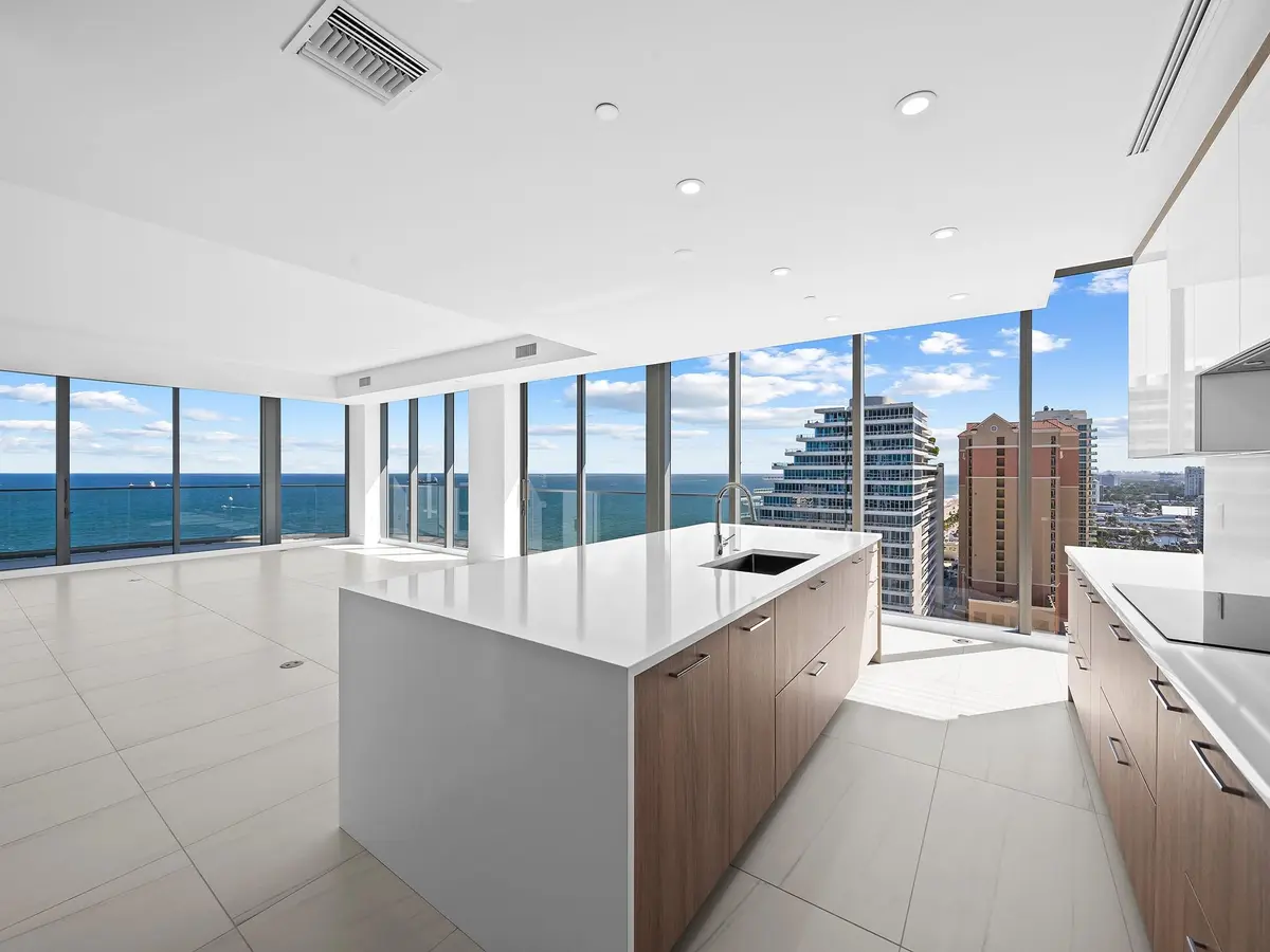 Photo 8 at 153 N Seabreeze Boulevard 1902-S, Fort Lauderdale