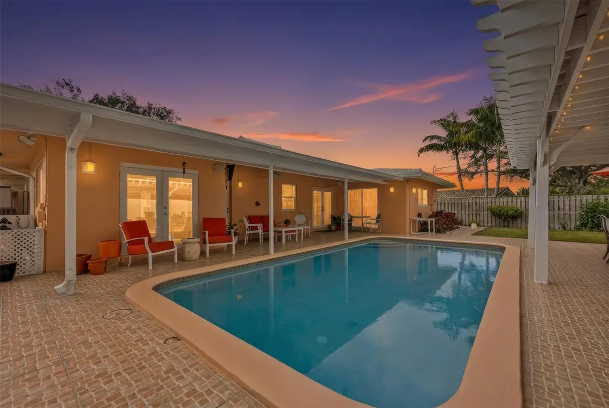 Photo 3 at 5284 NE 18th Terrace, Fort Lauderdale
