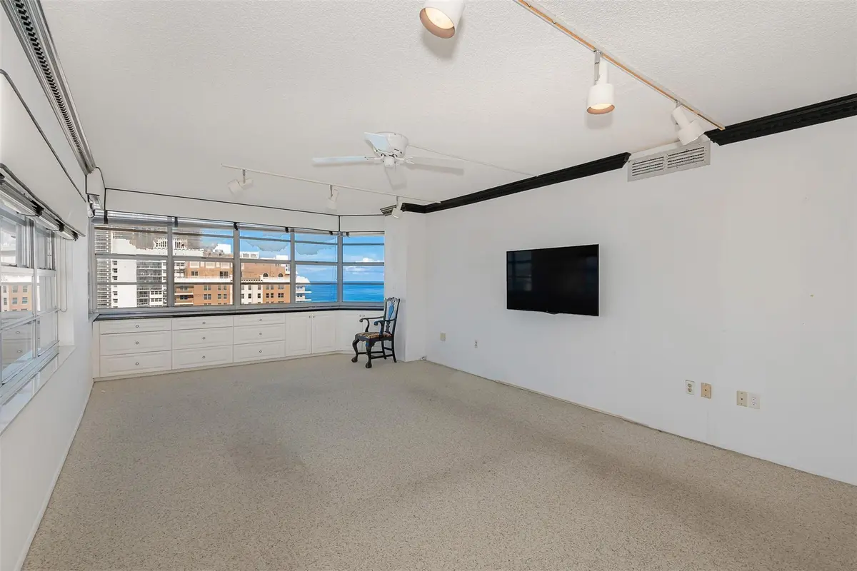Photo 7 at 1950 S Ocean Drive 19f, Hallandale Beach