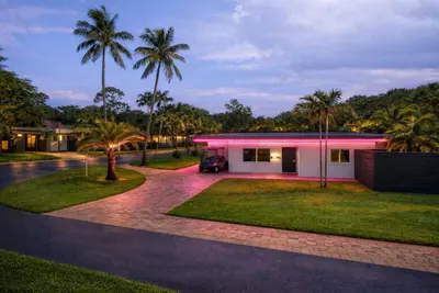 100 NE 22nd Street, Wilton Manors – Single Family Residence for sale