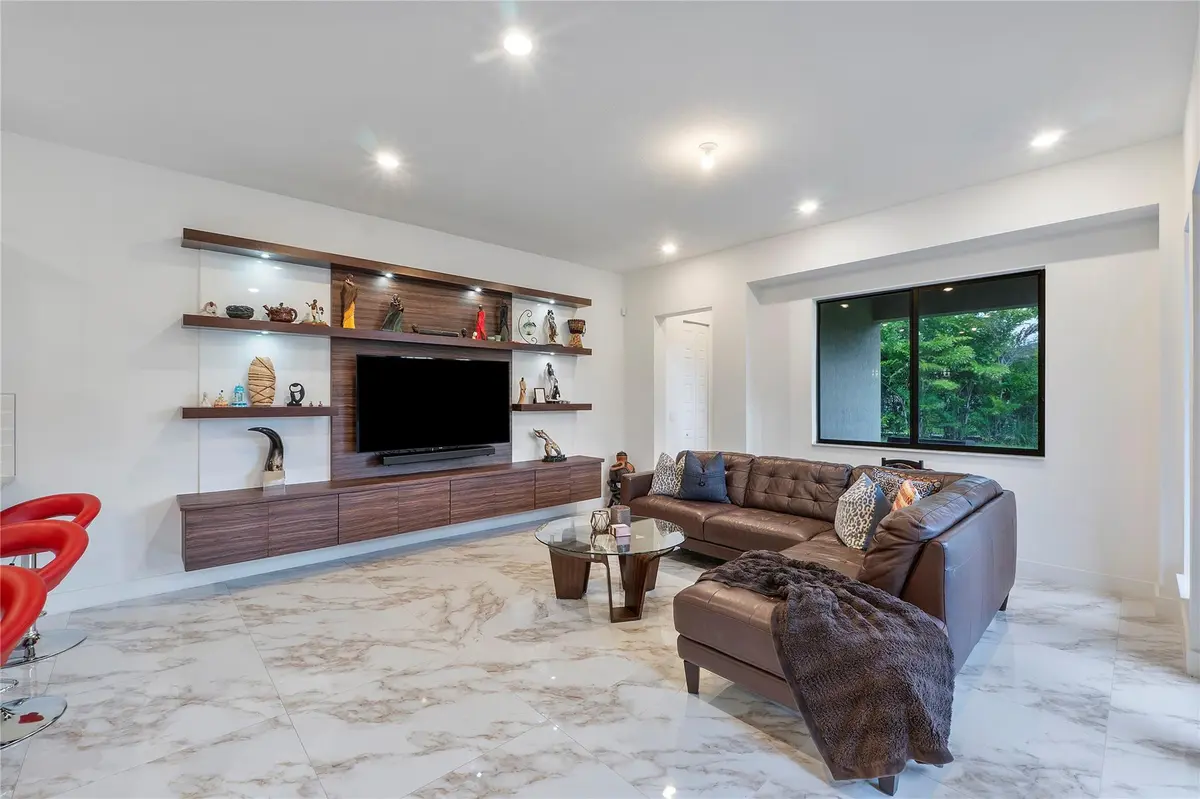 Photo 18 at 10472 Cobalt Court, Parkland