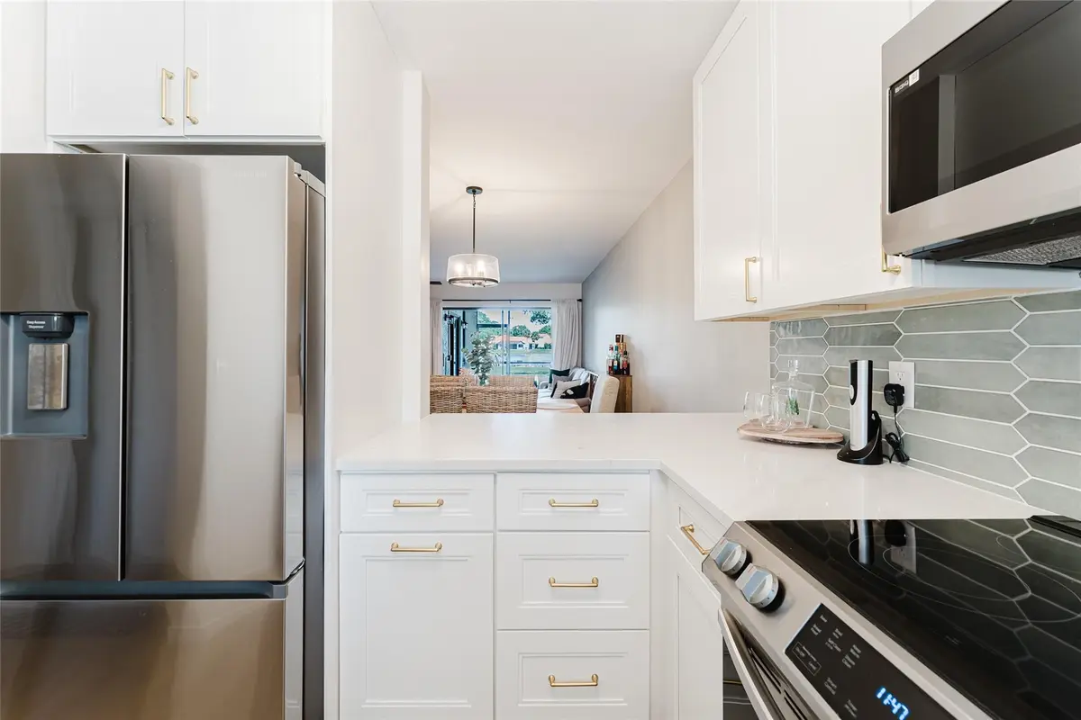 Photo 3 at 1005 Republic 1005, Deerfield Beach