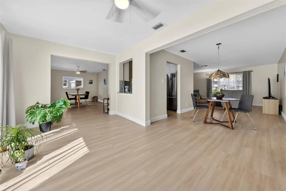 Photo 6 at 8950 NW 13th Street, Plantation
