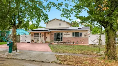 7141 Custer Street, Hollywood – sold