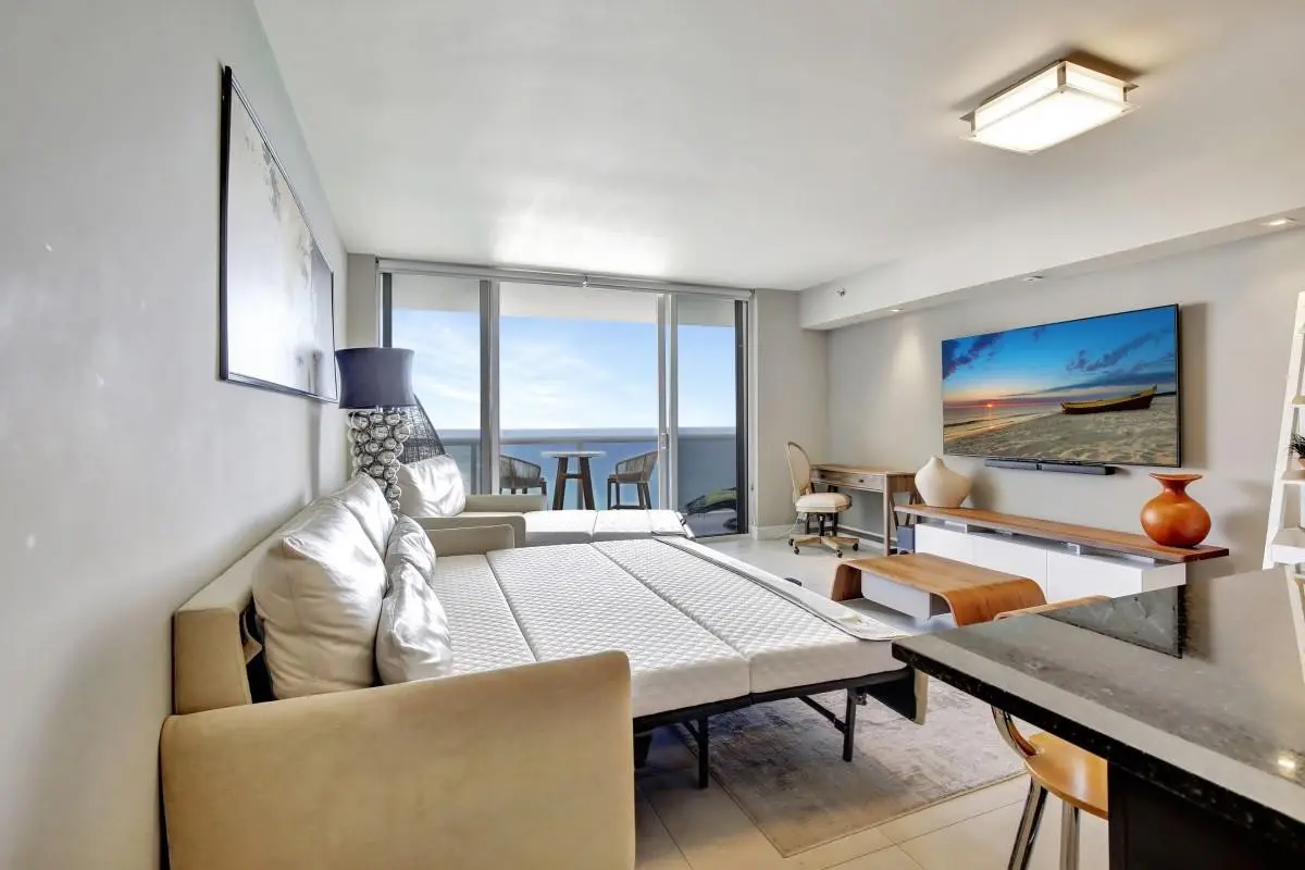 Photo 5 at 1830 S Ocean Boulevard 4612, Hallandale Beach
