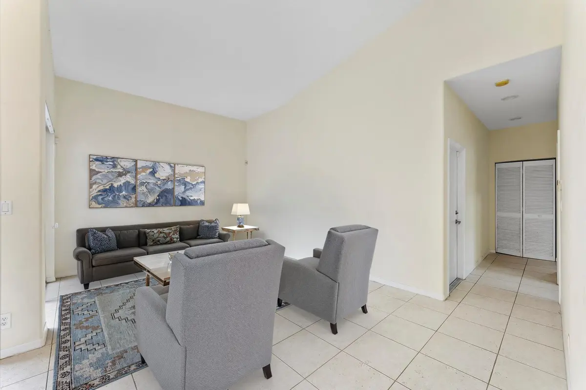 Virtually Staged at 5728 NW 122nd Way, Coral Springs