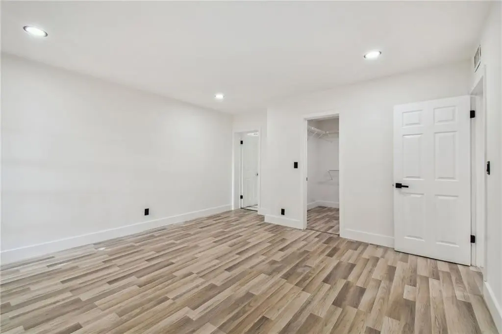 Photo 7 at 5704 S Travelers Palm, Tamarac