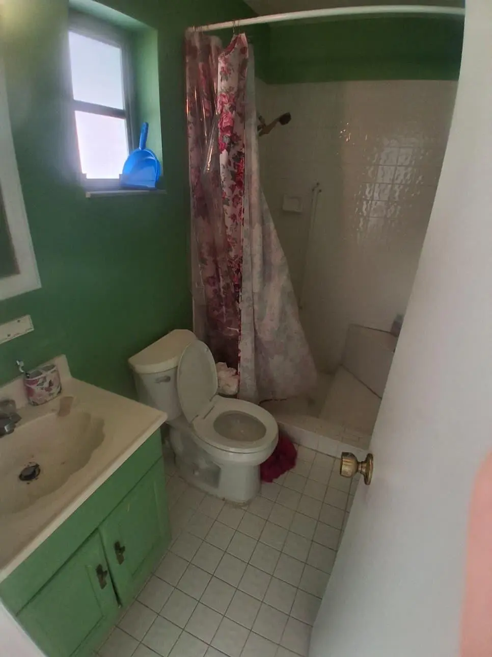 Photo 3 at 6031 NE 7th Avenue, Oakland Park