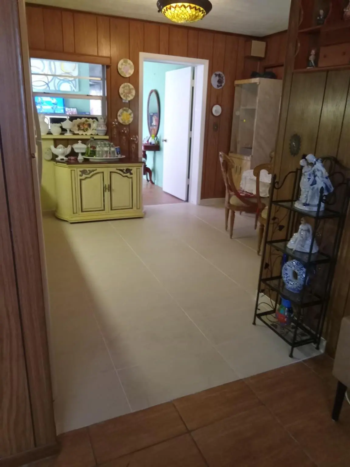 Photo 5 at 6031 NE 7th Avenue, Oakland Park