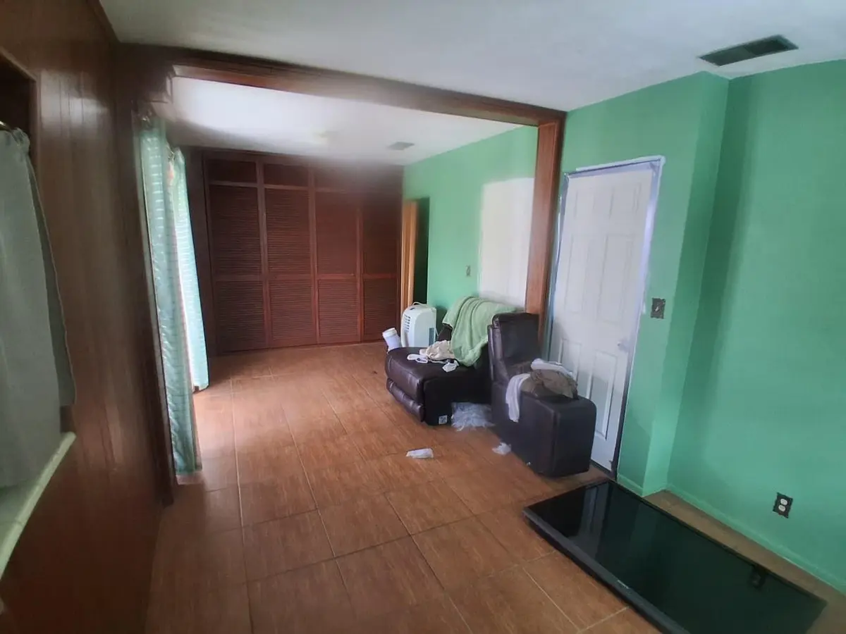 Photo 6 at 6031 NE 7th Avenue, Oakland Park
