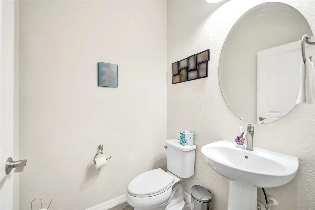 Photo 4 at 5068 Greenway Drive 0, Hollywood