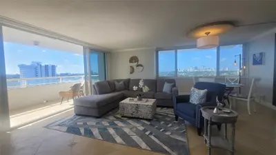 545 S Fort Lauderdale Beach Boulevard 1403, Fort Lauderdale – sold