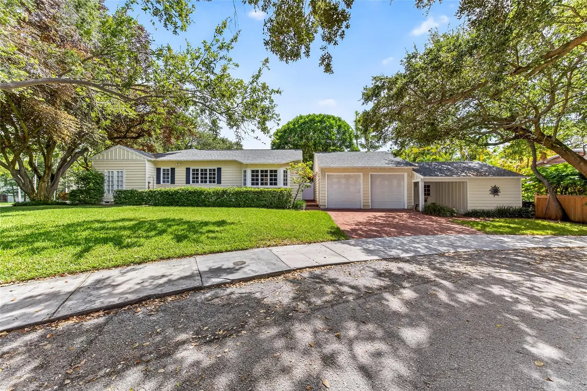 Photo 8 at 1017 SE 13th Terrace, Fort Lauderdale