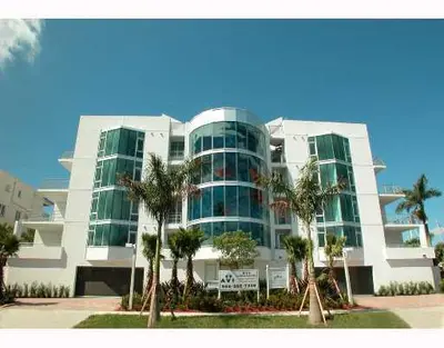 301 Hendricks Isle 2, Fort Lauderdale – sold