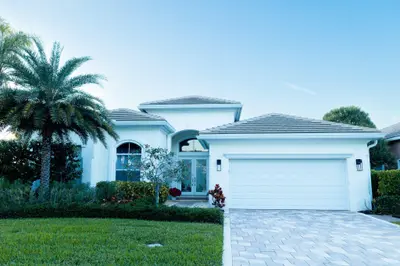 9016 Lakes Boulevard, West Palm Beach – sold