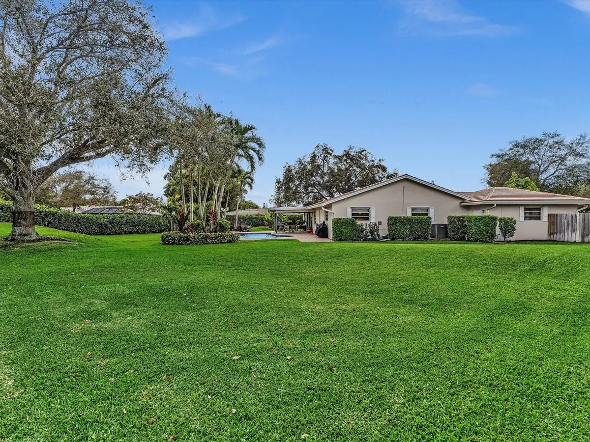 Photo 2 at 8140 NW 13th Place, Coral Springs