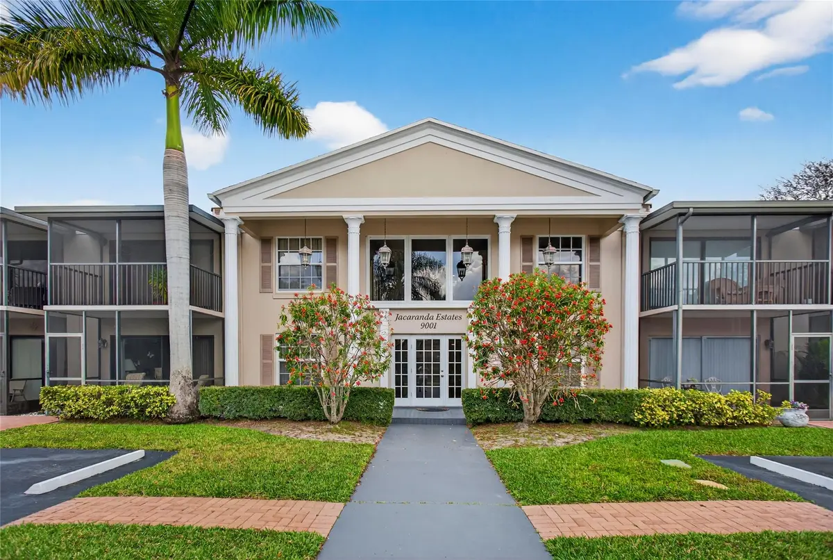 Facade at 9001 Jacaranda Lane 201, Plantation