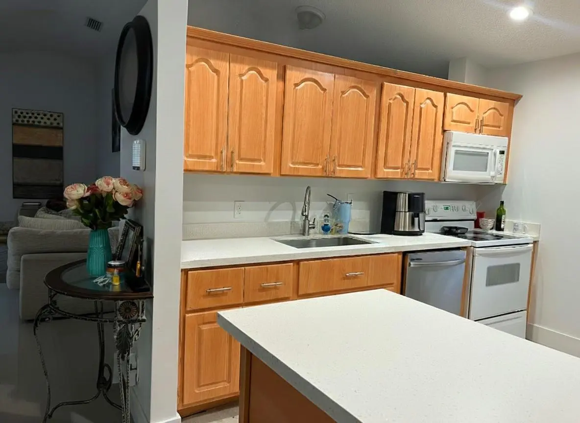 Photo 4 at 8205 SW 12th Place, North Lauderdale