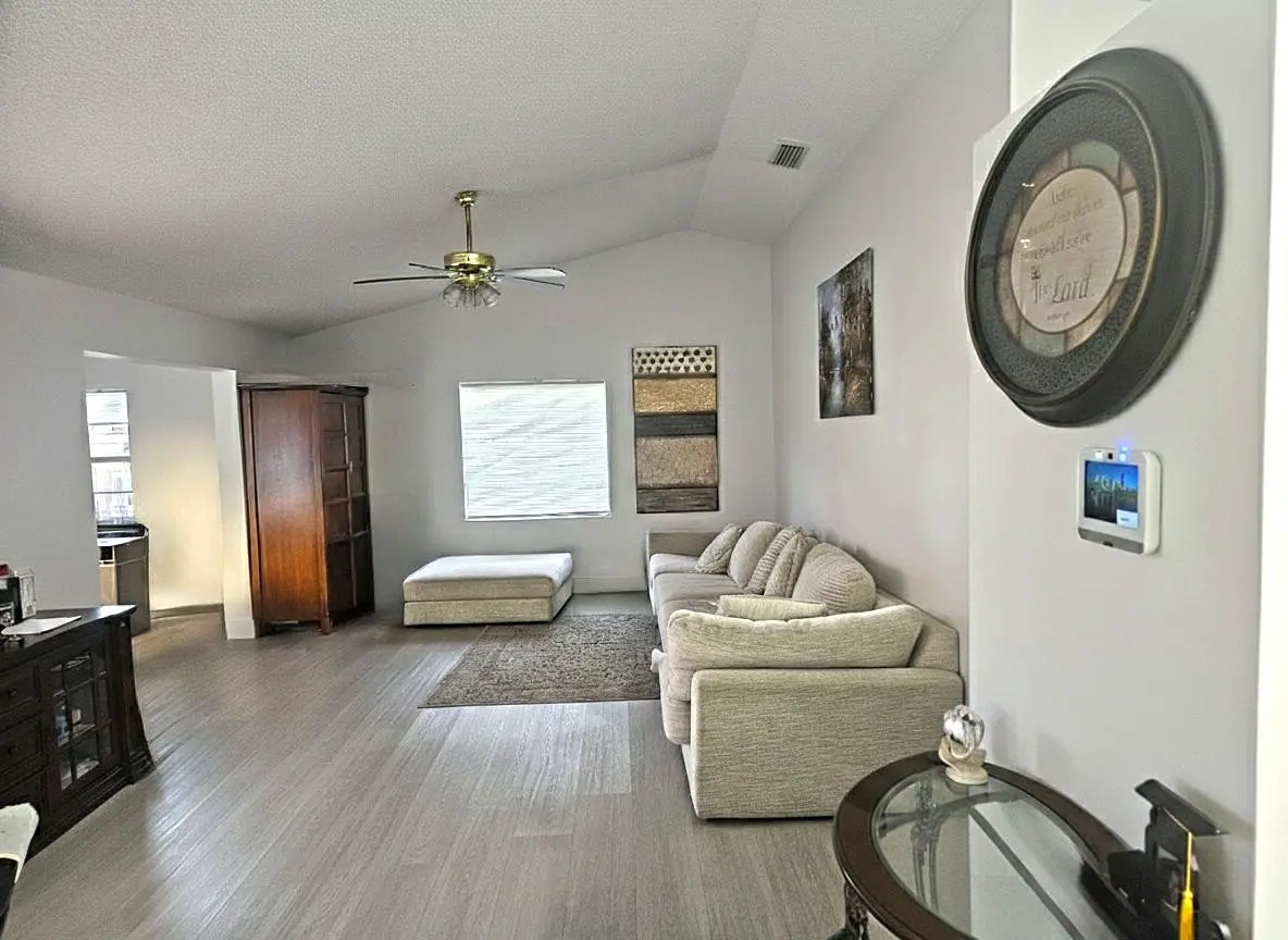 Photo 6 at 8205 SW 12th Place, North Lauderdale