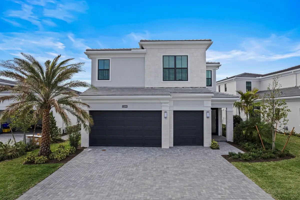 Photo 2 at 13199 Artisan Circle, Palm Beach Gardens