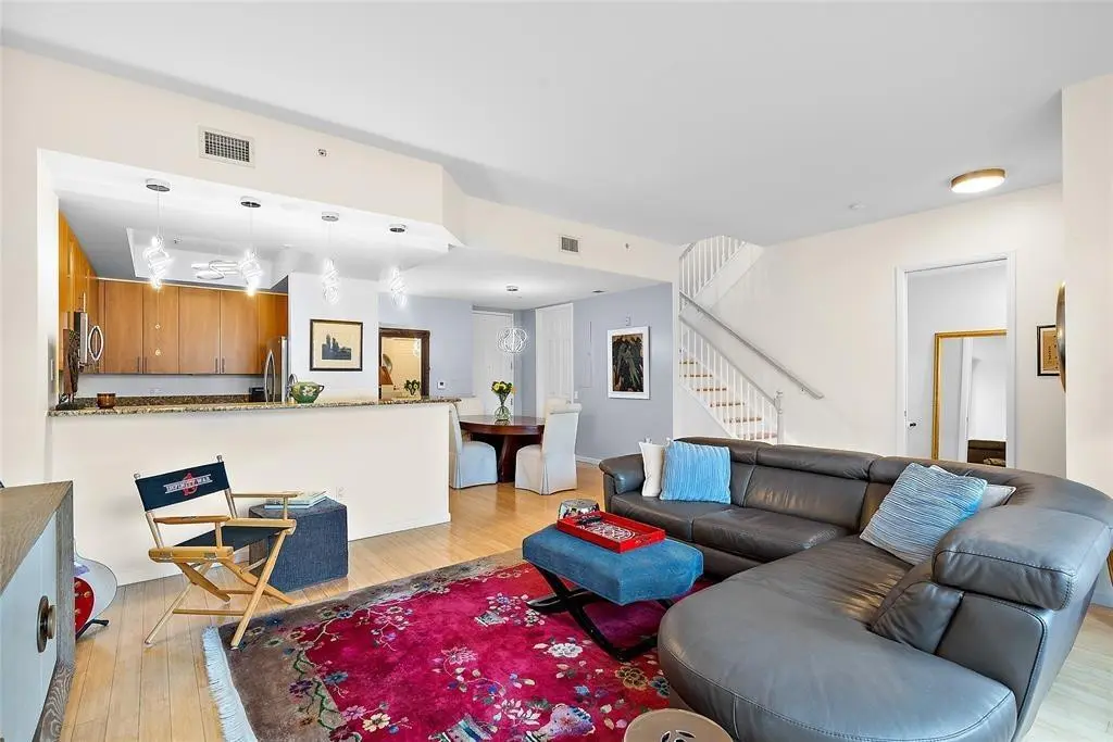 Photo 1 at 2633 NE 14th Avenue 112, Wilton Manors