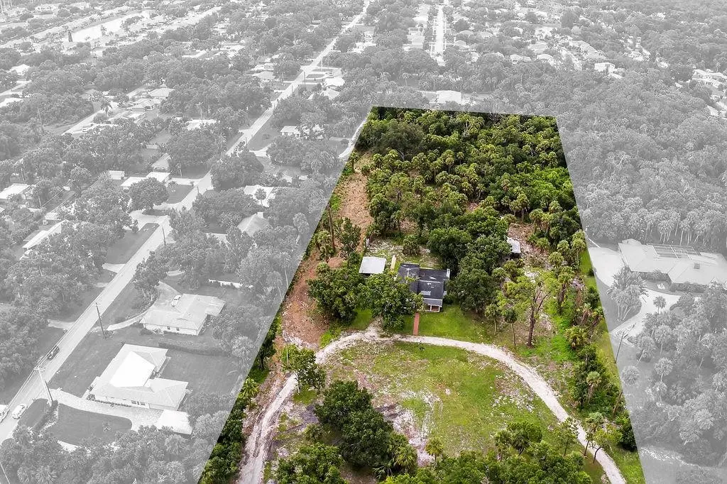 Photo 7 at 5240 20th Street, Vero Beach