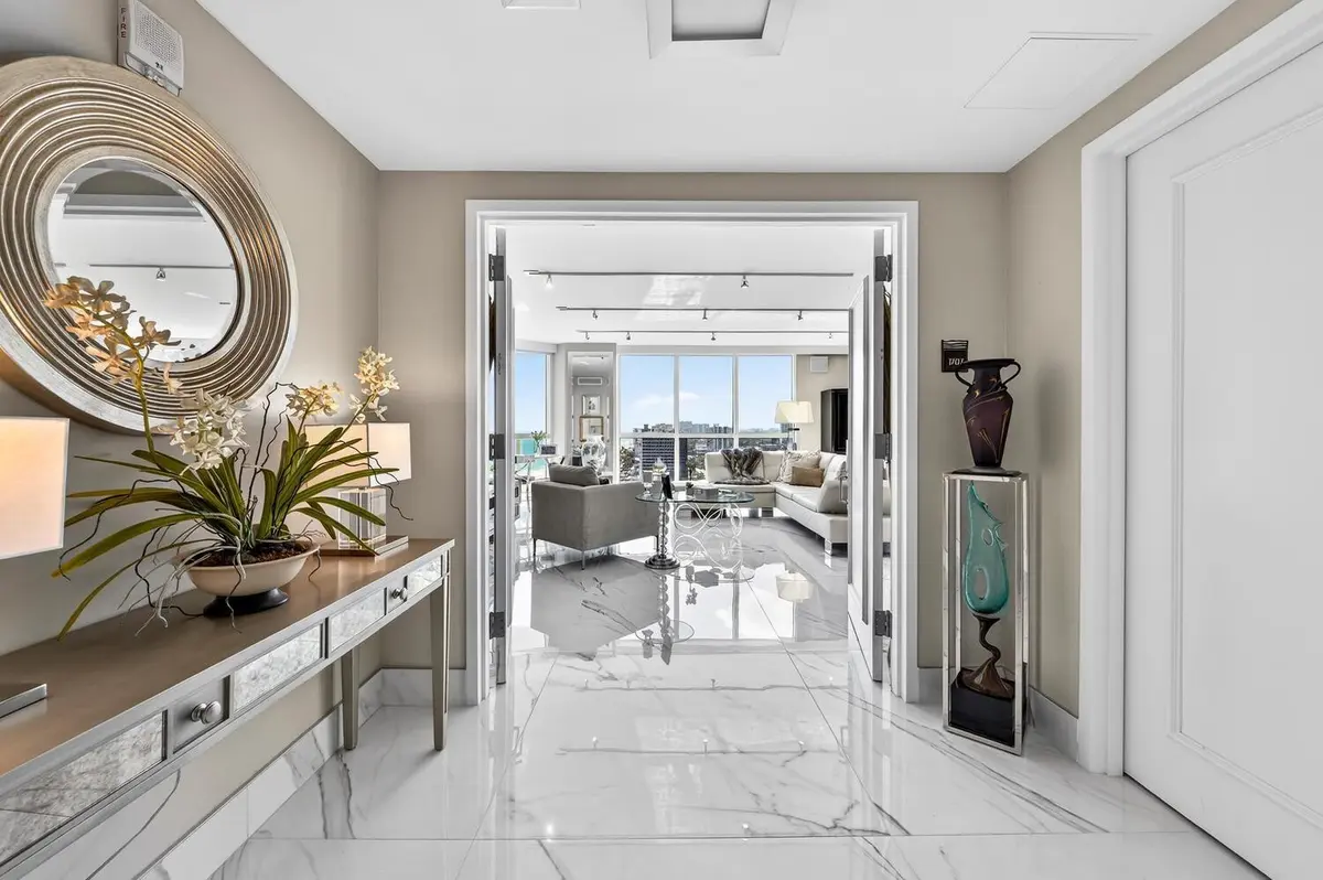 Private elevator foyer at 101 S Fort Lauderdale Beach Boulevard 1707, Fort Lauderdale