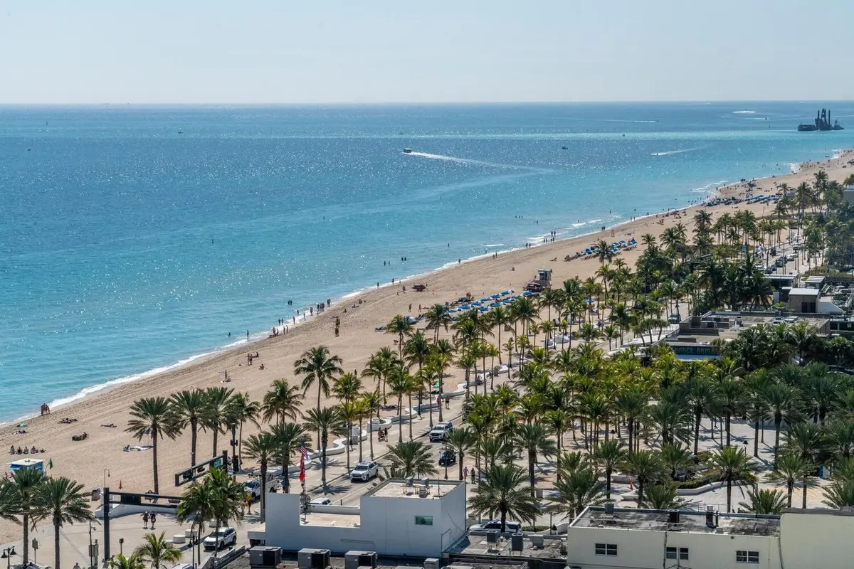 Photo 3 at 101 S Fort Lauderdale Beach Boulevard 1707, Fort Lauderdale
