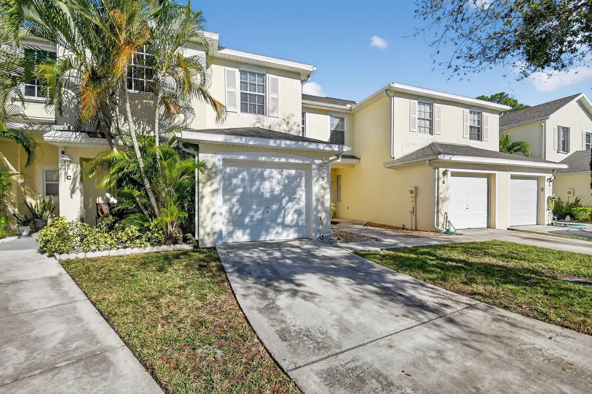 Photo 1 at 224 Foxtail Drive D, Greenacres