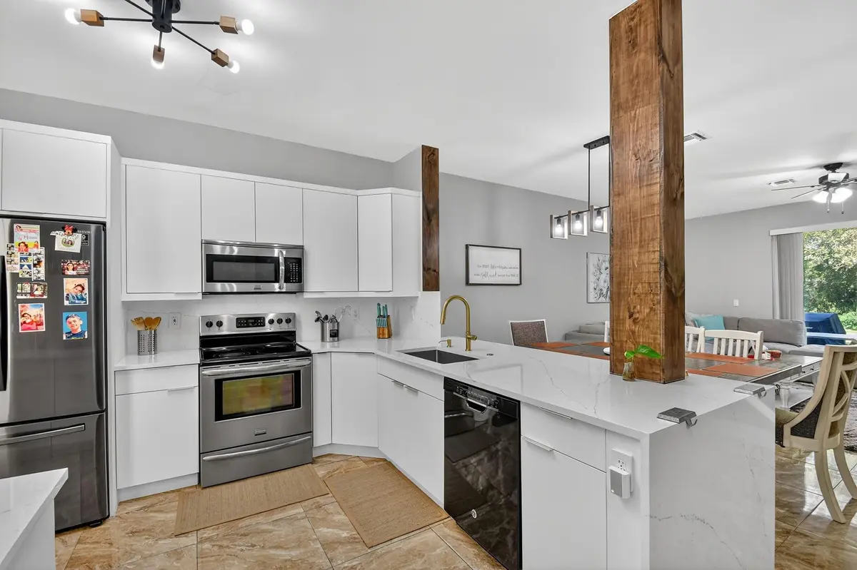 Photo 3 at 224 Foxtail Drive D, Greenacres