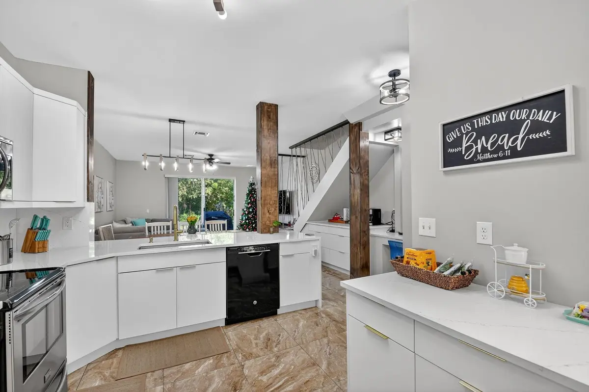 Photo 5 at 224 Foxtail Drive D, Greenacres