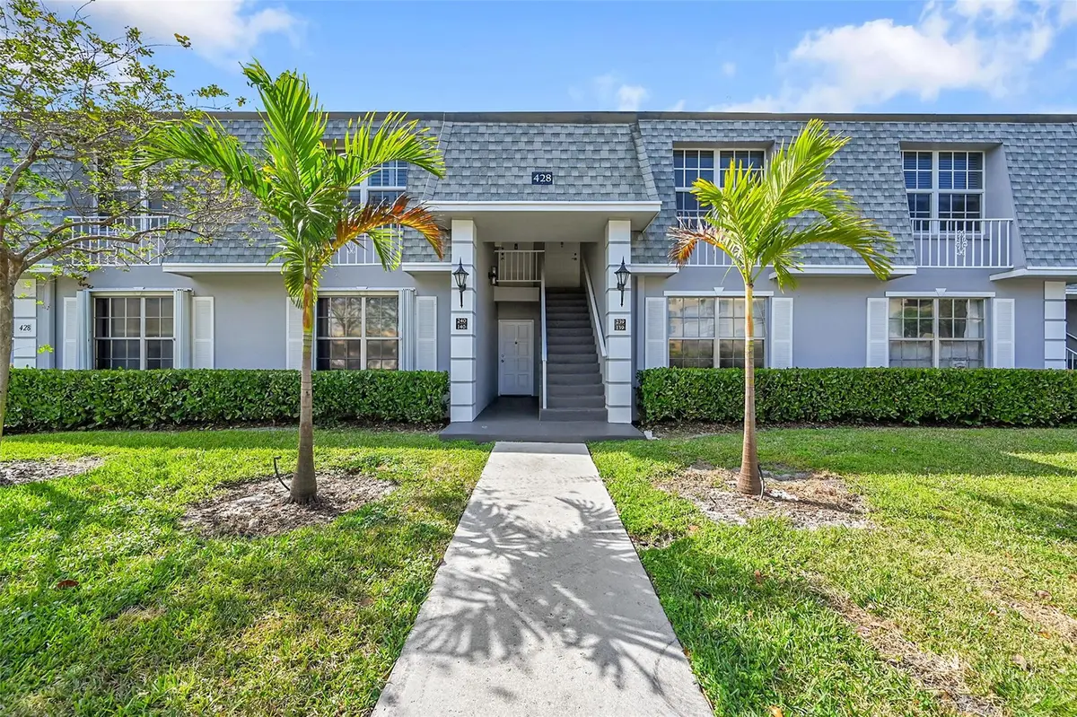 Photo 2 at 428 NW 70th Avenue 140, Plantation