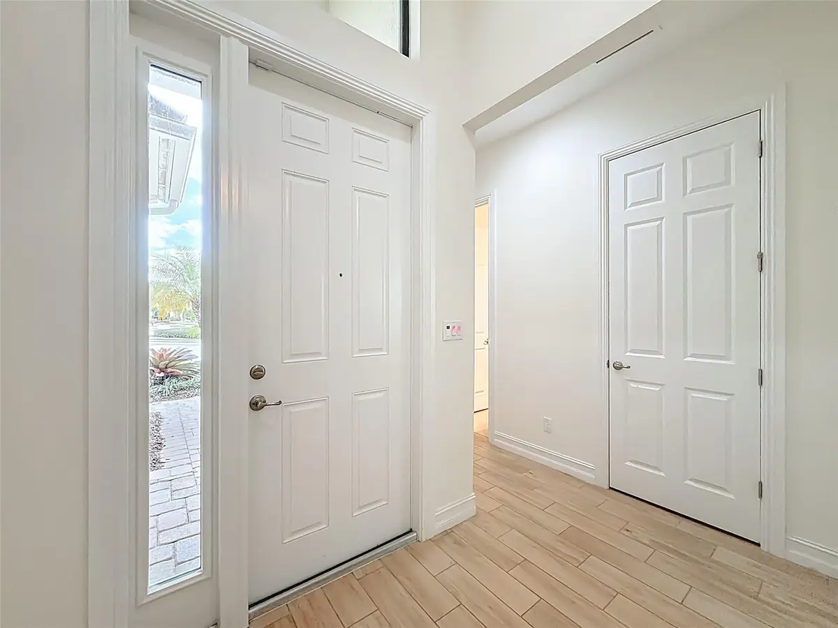 Photo 3 at 9657 Kalmar Circle, Parkland