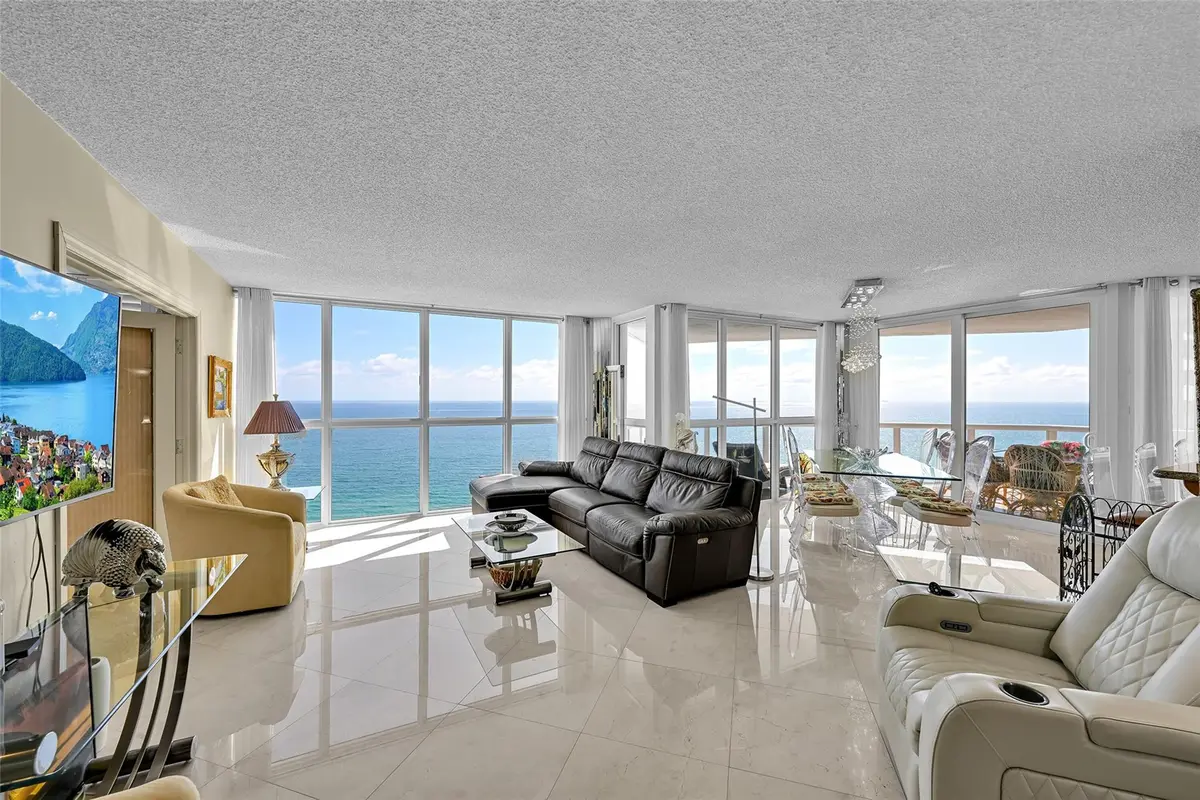 Photo 7 at 16425 Collins Avenue 2011, Sunny Isles Beach