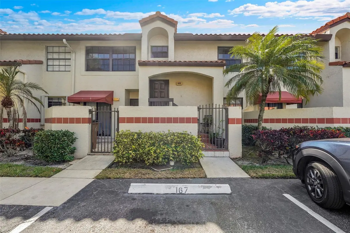 Photo 1 at 808 Republic Court 808, Deerfield Beach