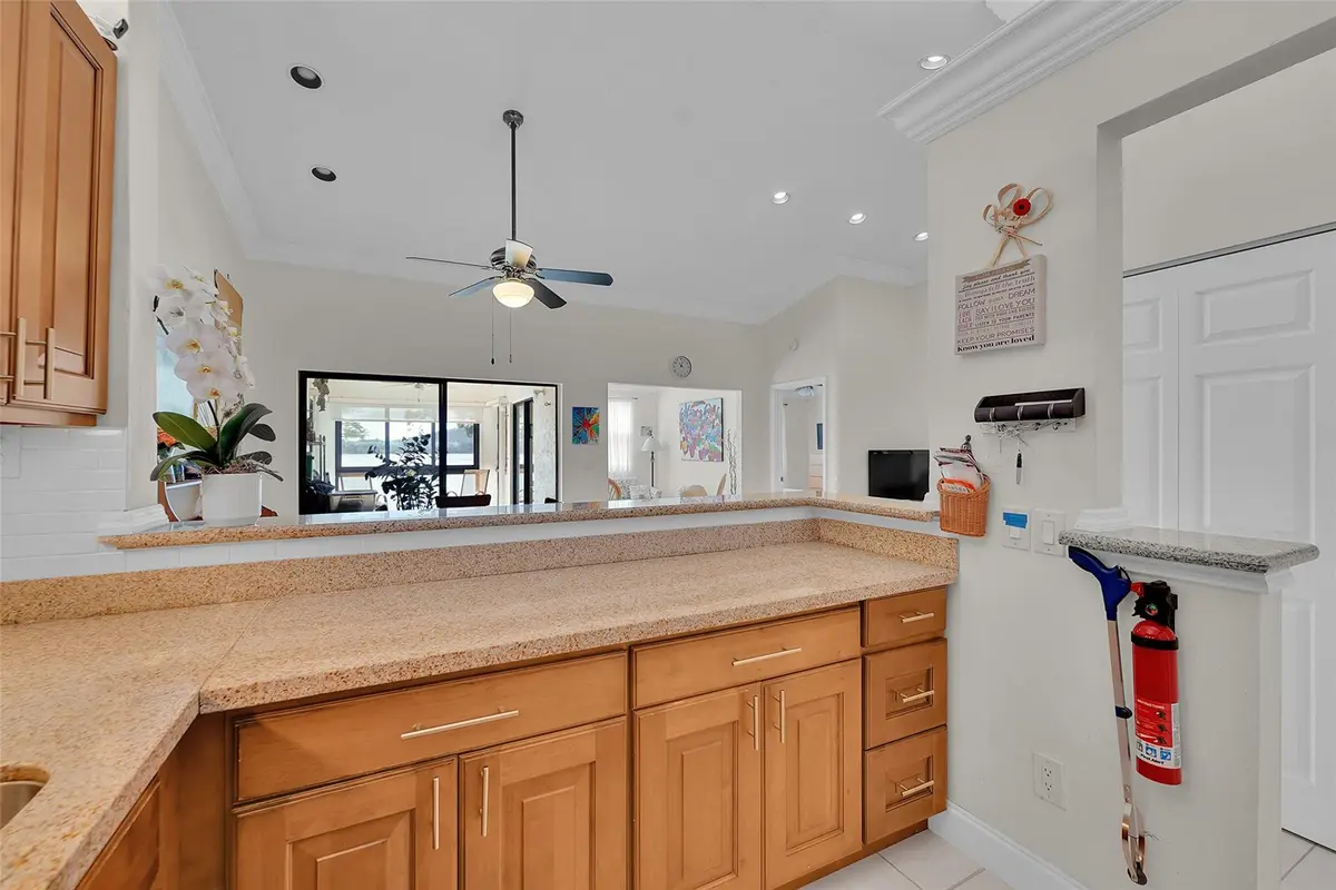 Photo 7 at 808 Republic Court 808, Deerfield Beach