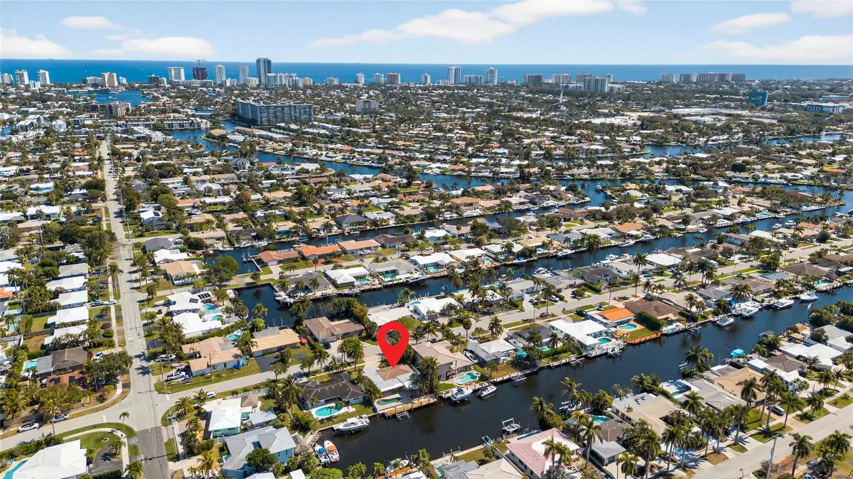 Photo 2 at 601 SE 5th Terrace, Pompano Beach